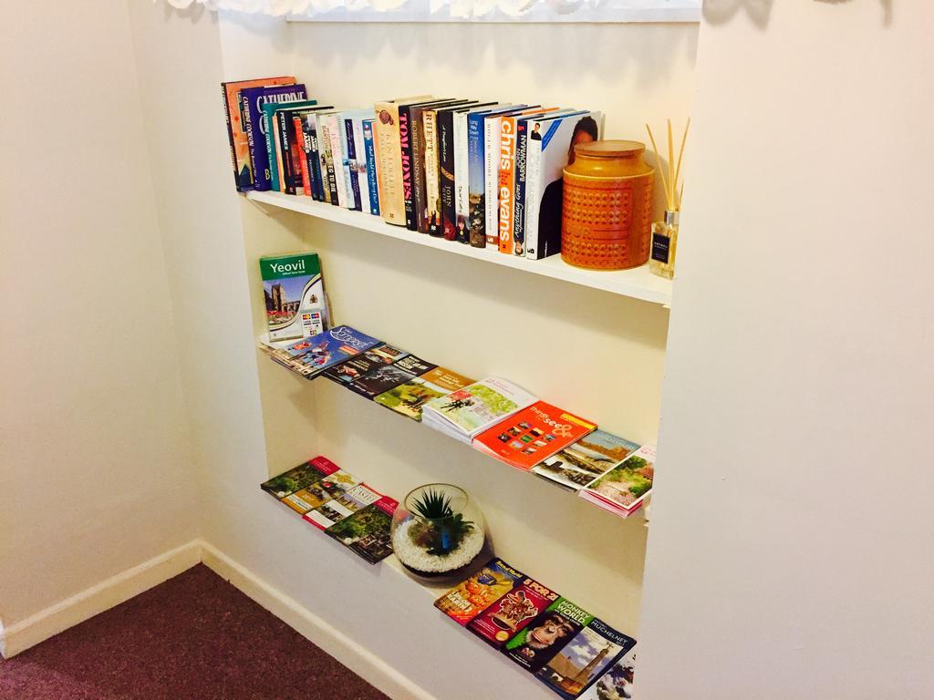 At Your Service B&B Yeovil Esterno foto